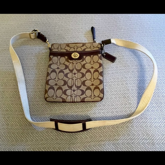 Coach Handbags - COACH - crossbody/shoulder- shoulder purse bag
